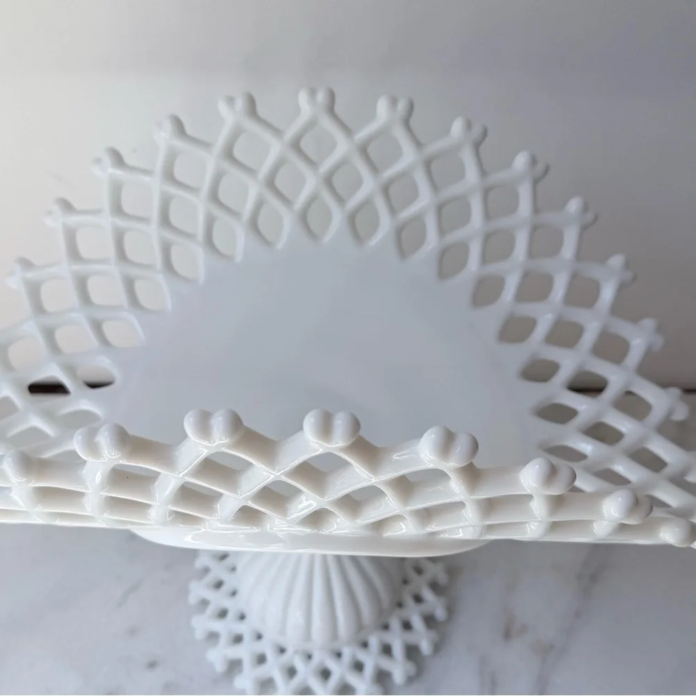 vintage Westmoreland white milk glass banana stand  lattice edge pattern